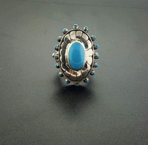 Vintage Navajo Concho turquoise ring - size 6