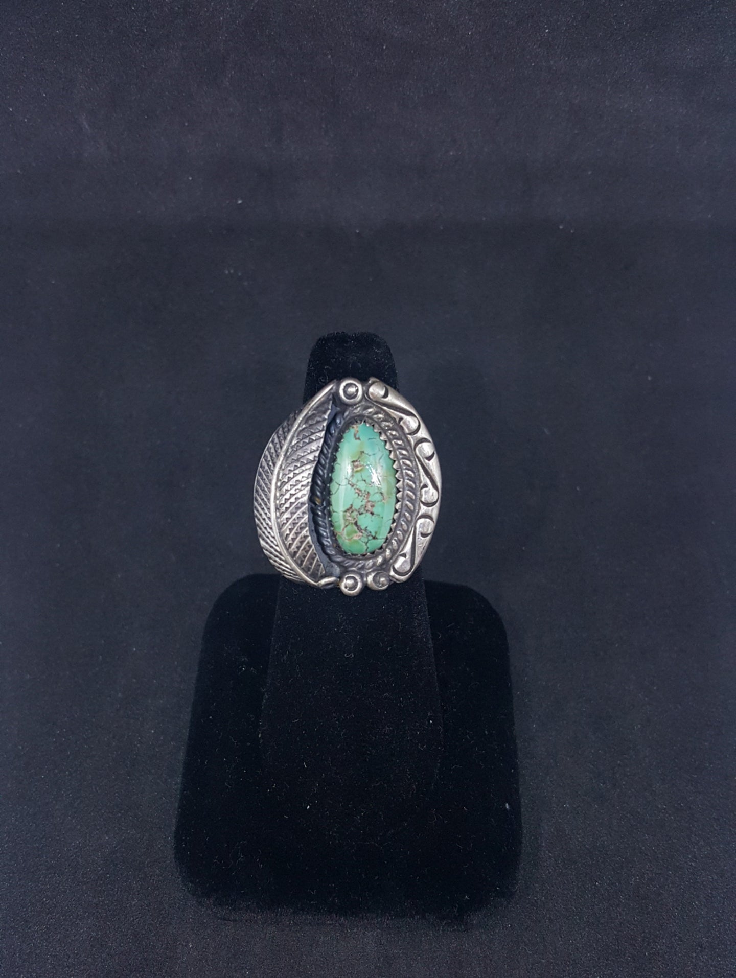 size 6 3/4 VINTAGE Navajo leaf Royston turquoise sterling silver ring