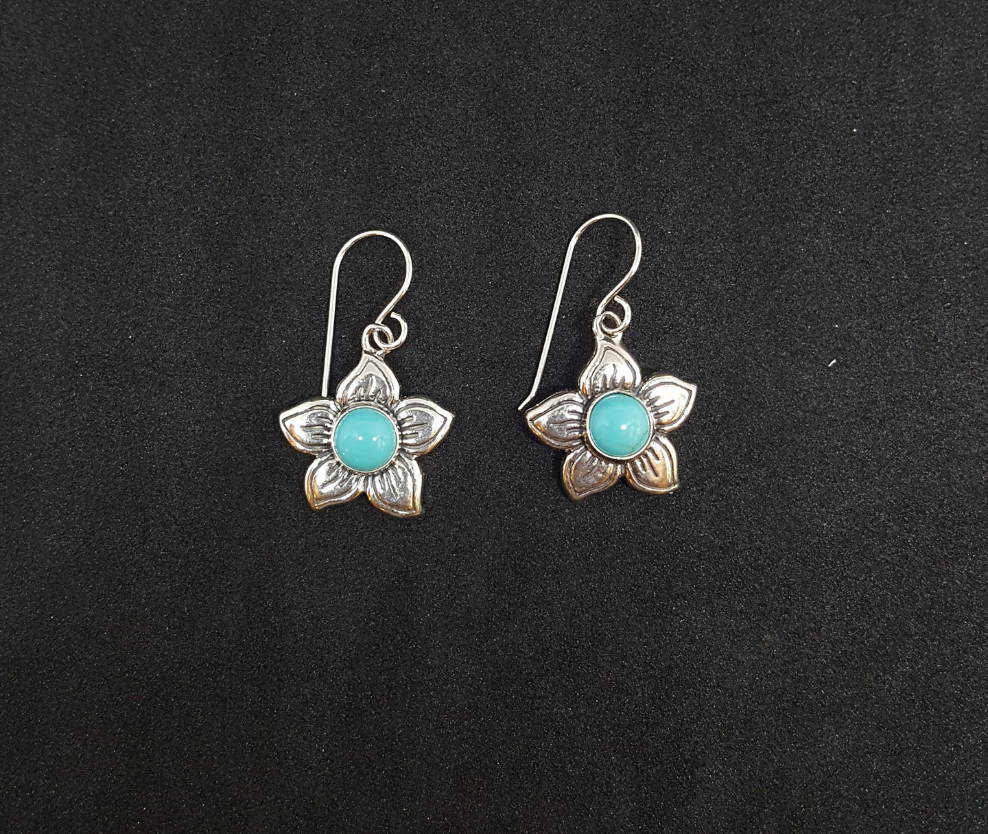 Southwest Flower 6mm Kingman turquoise sterling silver dangle earrings