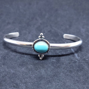 New Navajo oval 6x9mm Kingman turquoise sterling silver cuff bracelet