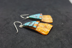 New Southwest Inlay Bricks Kingman Turquoise Black Onyx Spiny Oyster triangle shell sterling silver dangle earrings