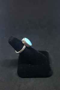 Size 7 - Southwest Simple Turquoise Oval shape sterling silver ring