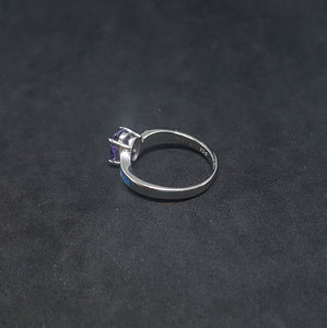Size 9 - Wavy stone oval-cut Amethyst Blue fire opal Sterling silver thin ring
