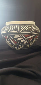 Acoma New Mexico pottery handmade hand painted one of a kind